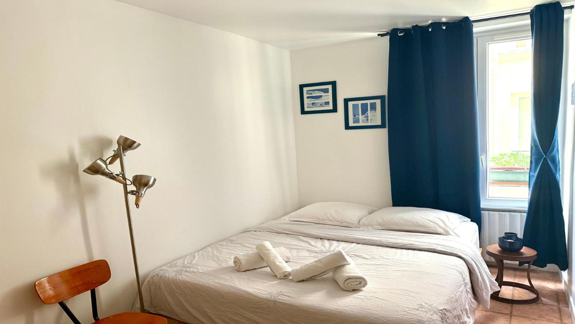 Charming Near The Eiffel Tower Apartment
